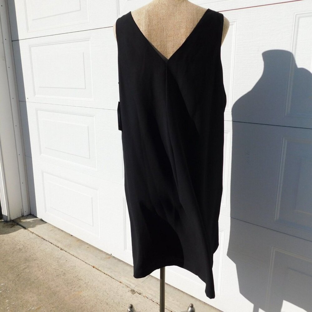Lauren By Ralph Lauren Women Solid Black Sleeveless V-Neck Shift Dress Size 16 - Picture 3 of 9